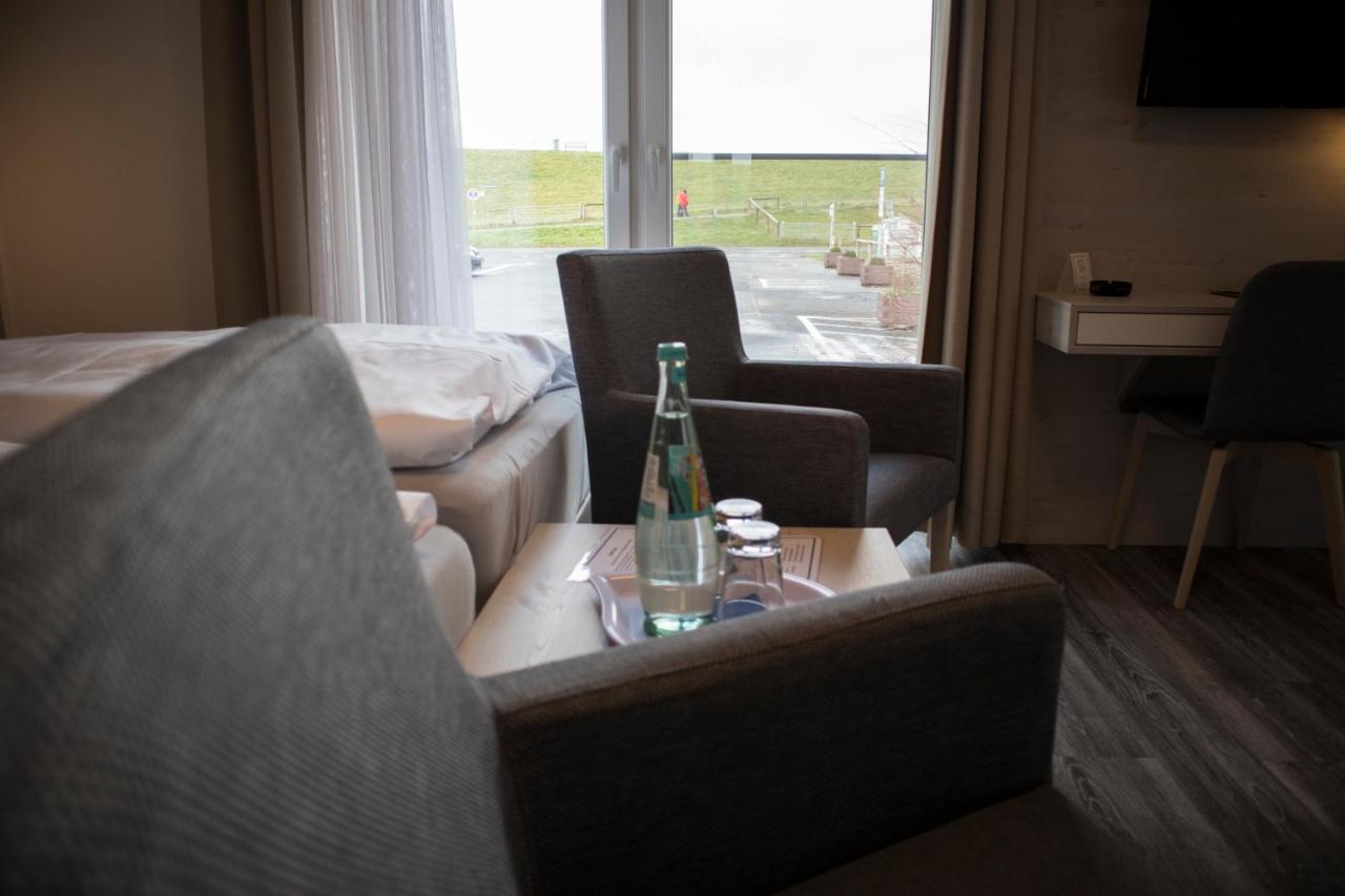 Hotel Am Friesenstrand Tossens Exterior foto
