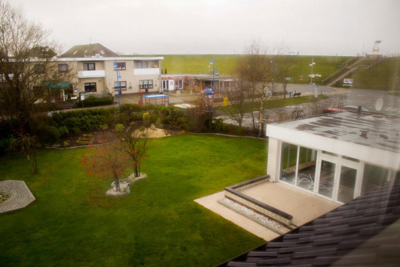 Hotel Am Friesenstrand Tossens Exterior foto